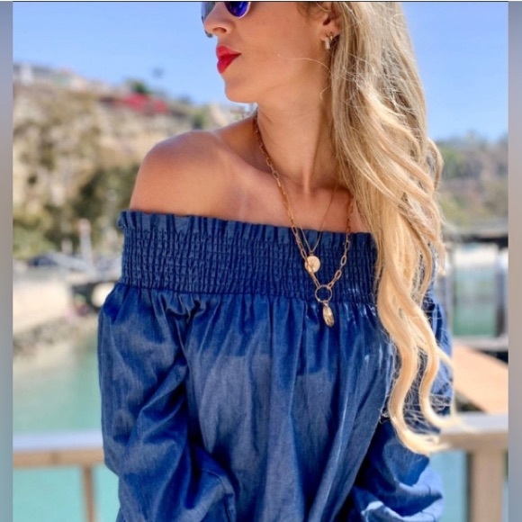 Denim Off The Shoulder Blouse Bare Shoulder Dress Blue Jean Top Gap Size Small - Picture 1 of 16